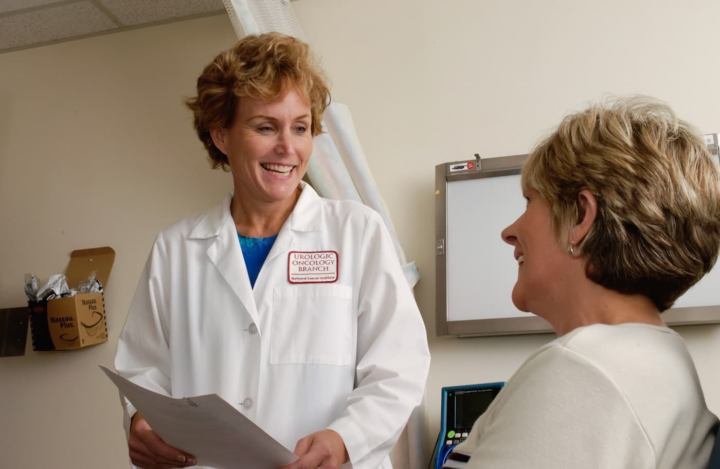 Clinical review setting for dermatology procedure and pathology workflows